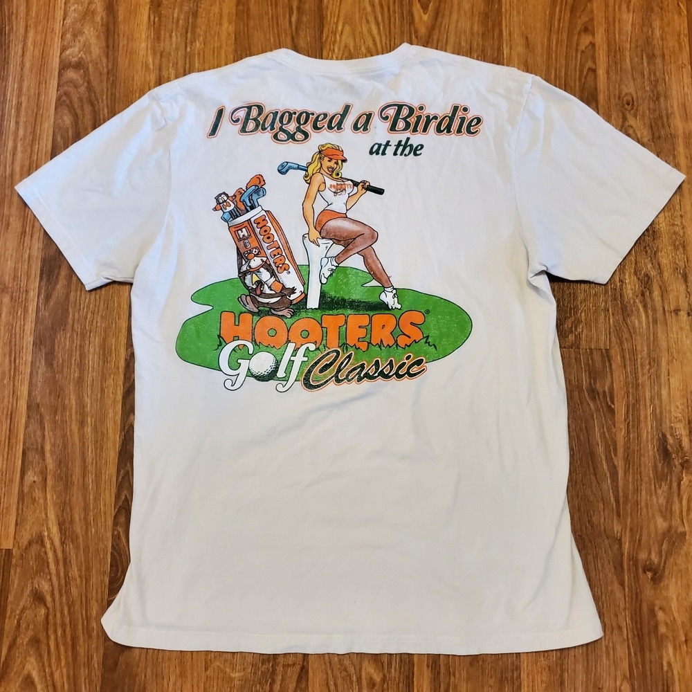Hooters Golf Shirt Men Large White I Bagged a Birdie Graphic Ripple Junction